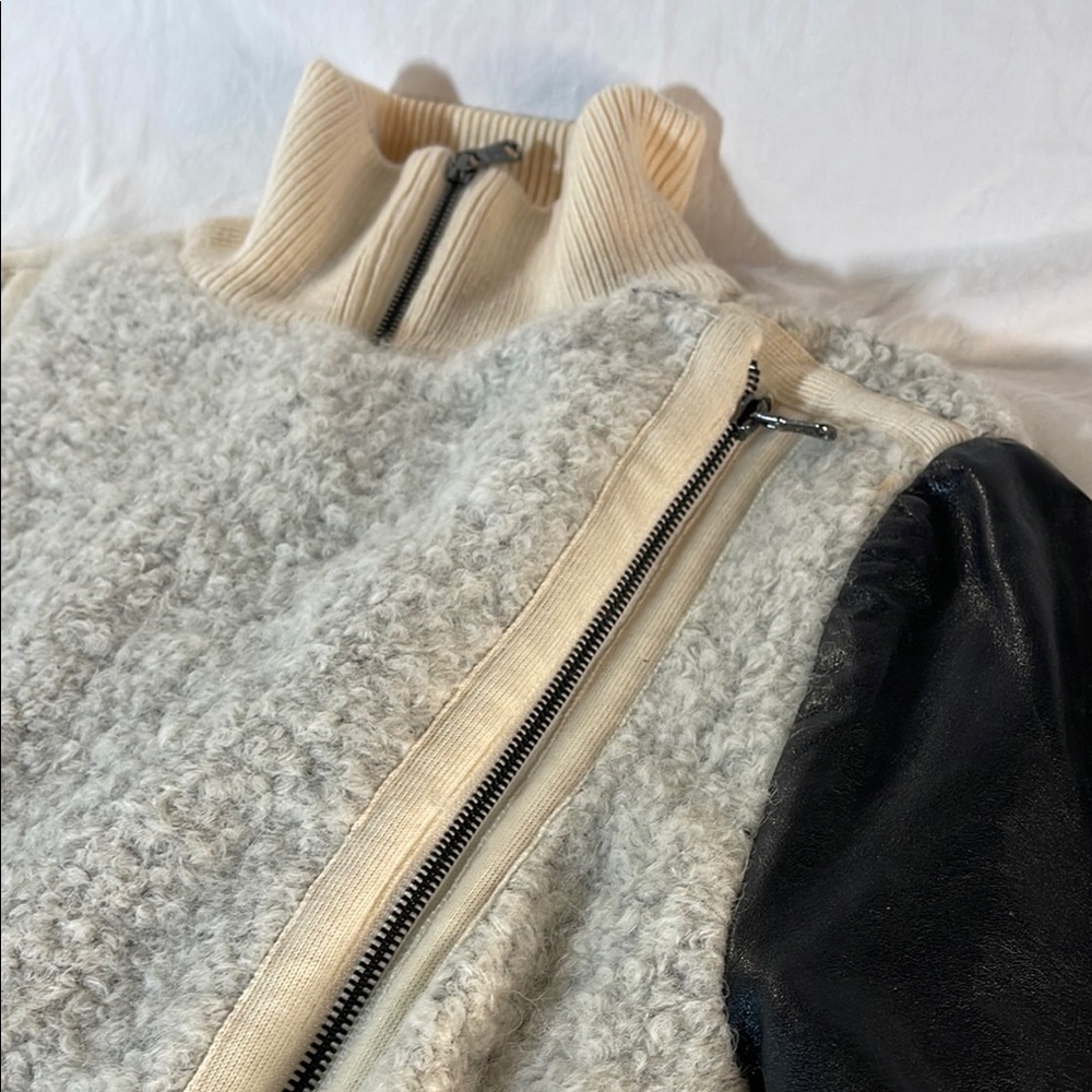 Marc By Marc Jacobs Beautiful Cream and Black Long Boucle Coat - Picture 9 of 12